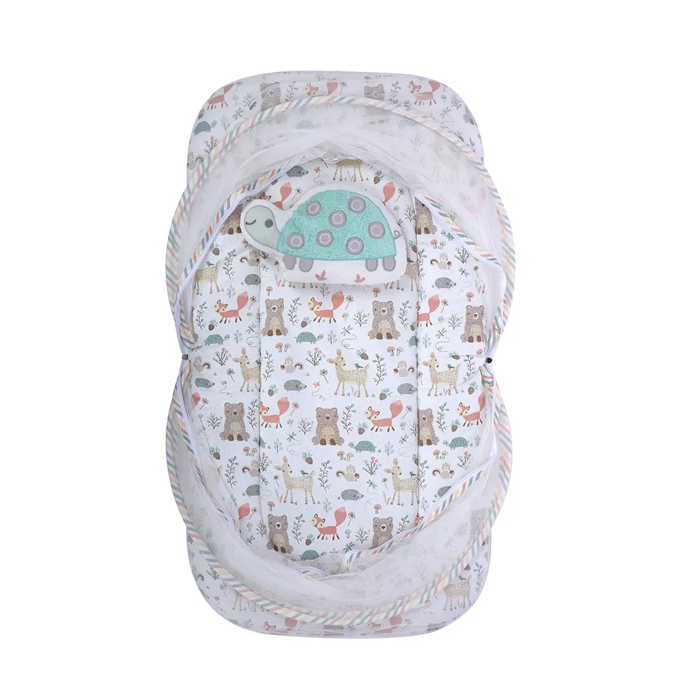 Abracadabra Gadda Set with Mosquito Net & Shaped Pillow Bambi & Friennds Theme - Multicolour